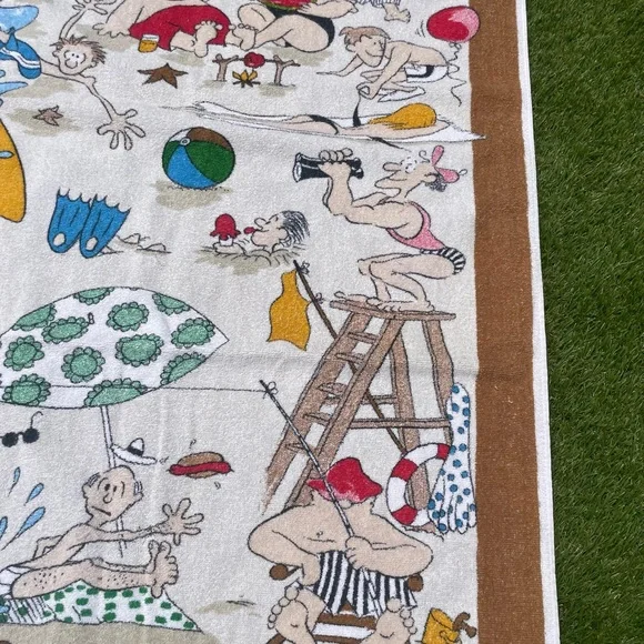 Vintage 1980s Cartoon Beach Towel - Picture 6 of 10